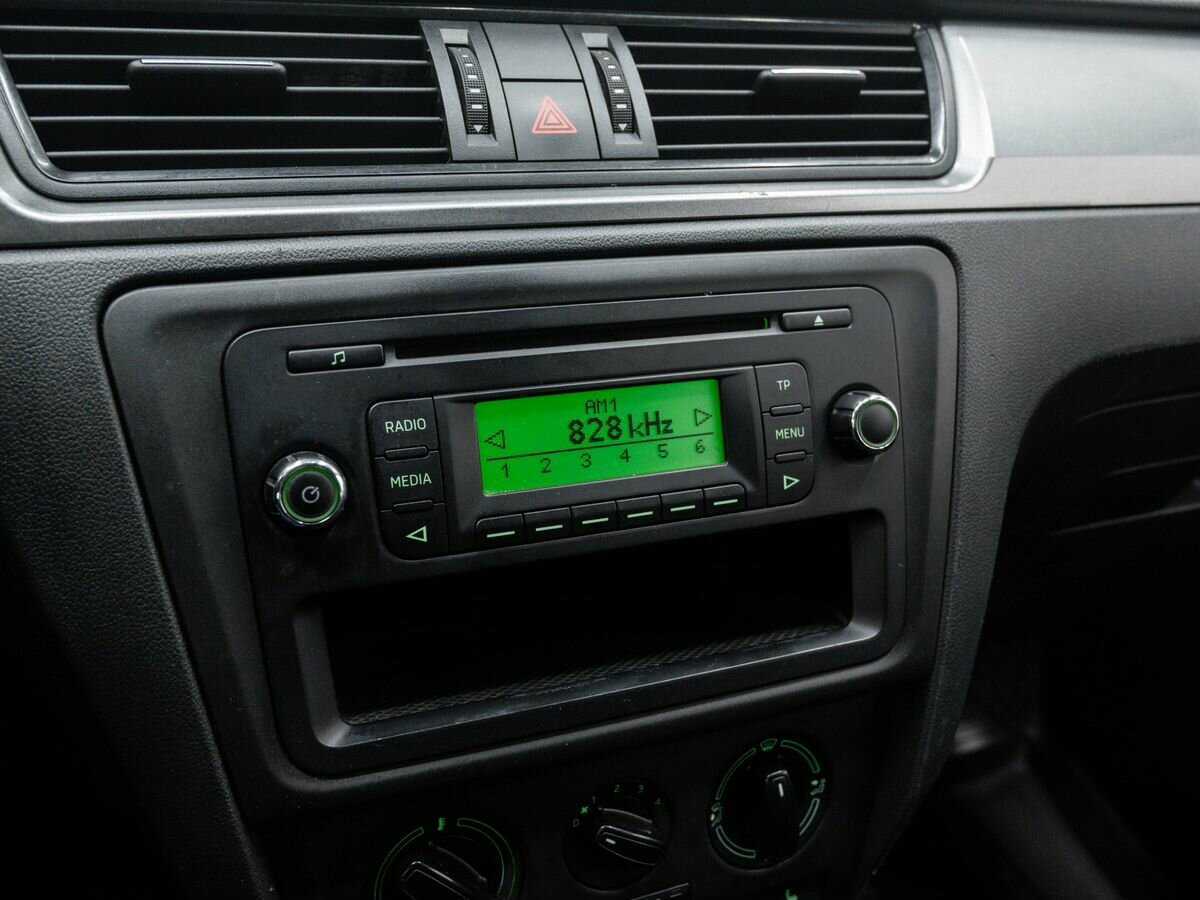 Купить Skoda Rapid, 2014, 217 363 км, фото №17