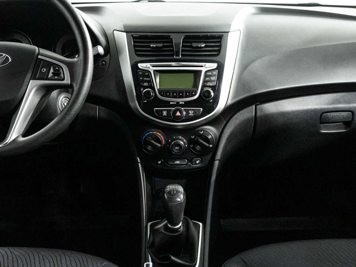 Купить Hyundai Solaris, 2013, 175 055 км, фото №14