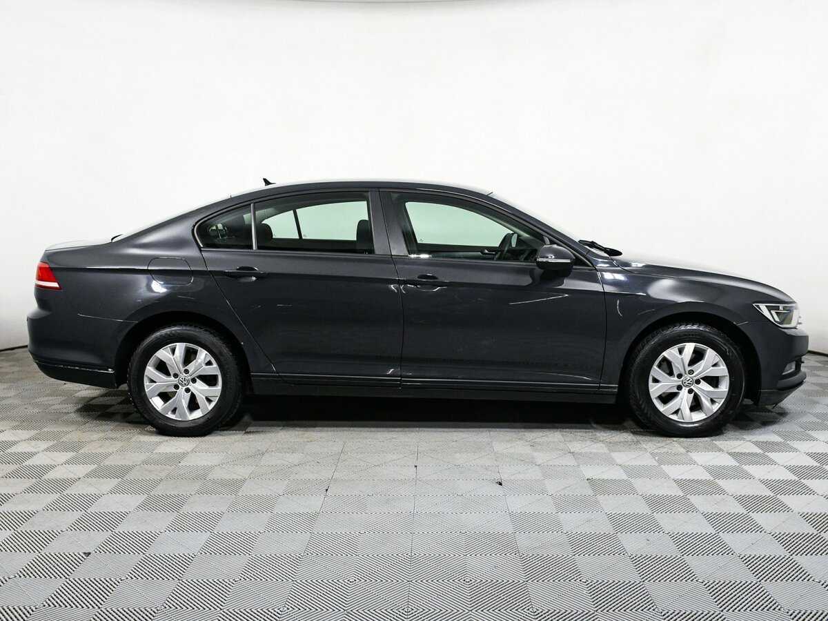 Купить Volkswagen Passat, 2017, 142 000 км, фото №4