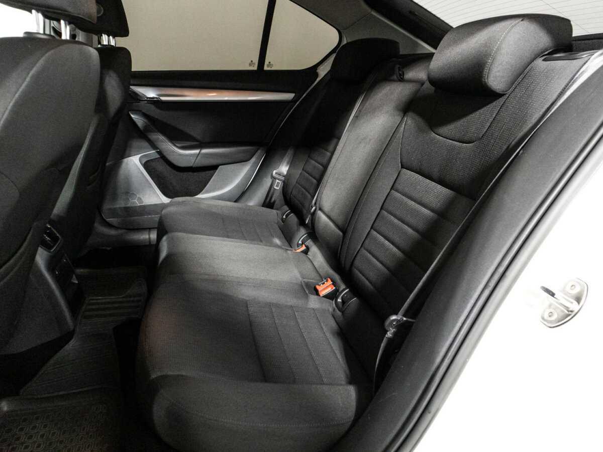 Купить Skoda Octavia, 2013, 347 060 км, фото №8