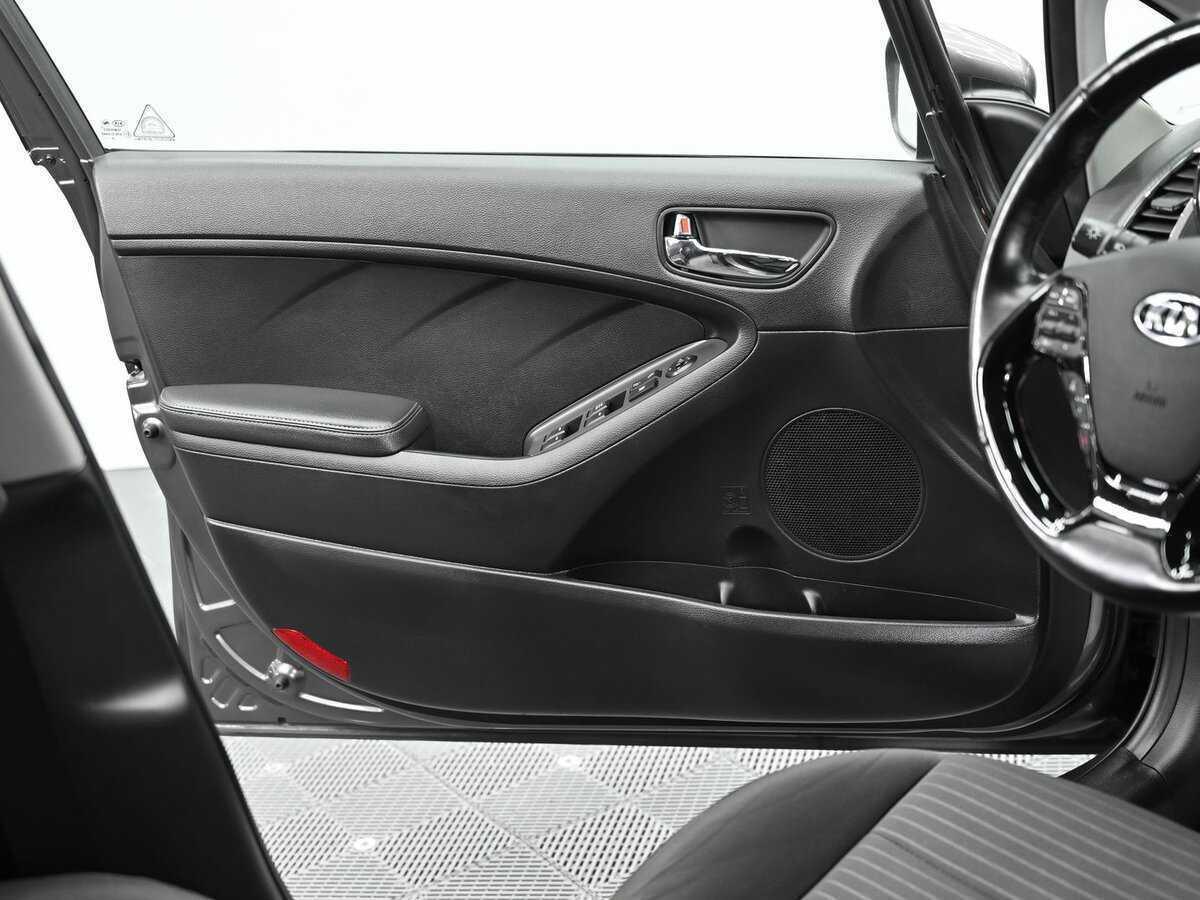 Купить Kia Cerato, 2018, 141 000 км, фото №6