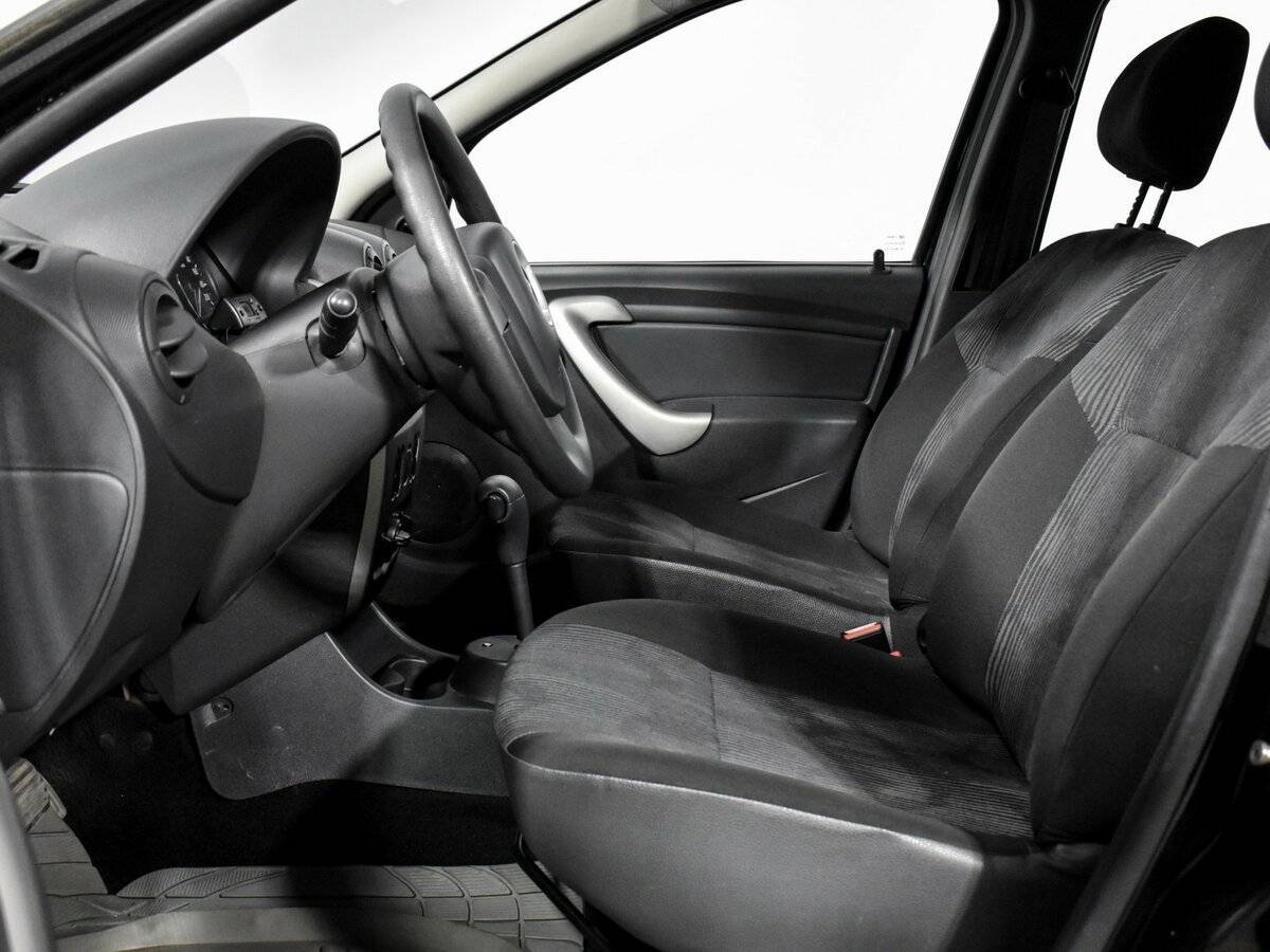 Купить Renault Logan, 2015, 86 232 км, фото №10