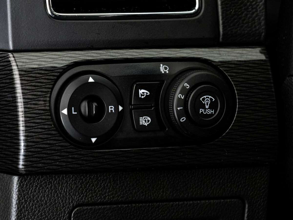 Купить Chevrolet Captiva, 2015, 223 883 км, фото №17