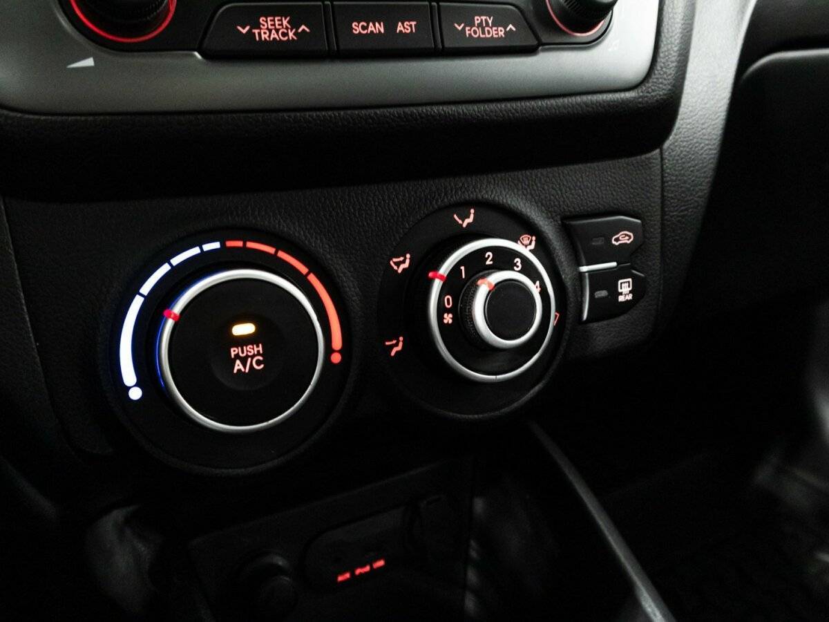 Купить Kia Rio, 2014, 153 713 км, фото №18